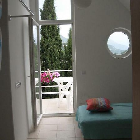 Mini Apartments Natasha Sutomore Exterior foto
